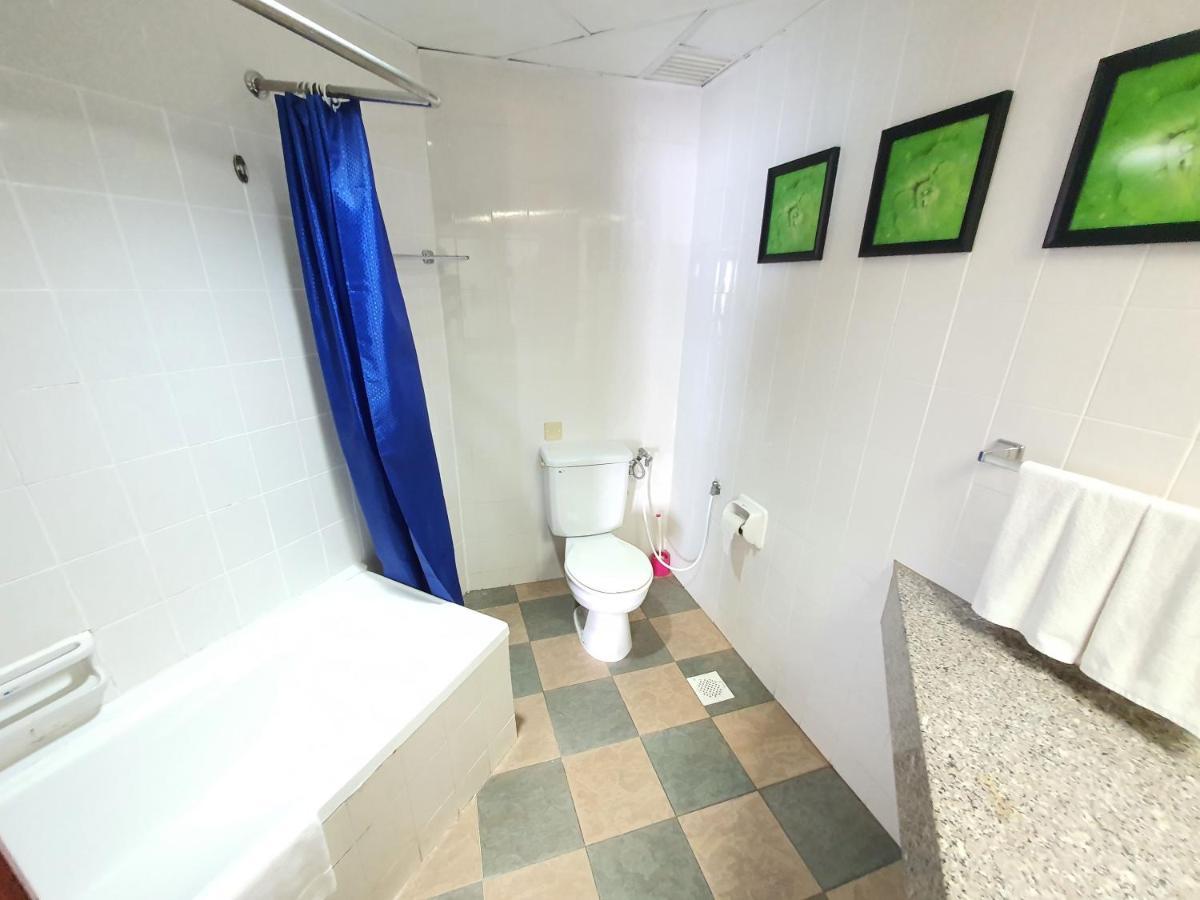 Seaview Deluxe Studio Couples Room S טנג'ונג בונגא מראה חיצוני תמונה