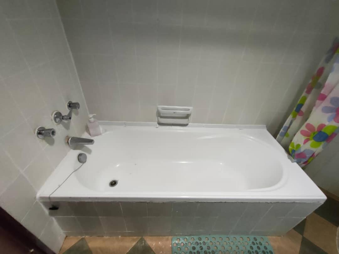 Seaview Deluxe Studio Couples Room S טנג'ונג בונגא מראה חיצוני תמונה
